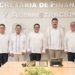 El titular de la Secretaria de Finanzas y Administración, Isidro Jordán Moyrón dio los nombramientos de los nuevos directivos de esta institución.